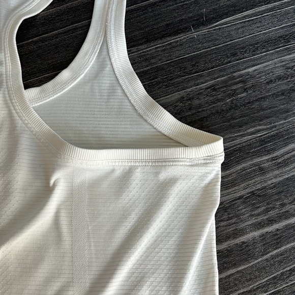 Lululemon Swifty Tech Racerback Tank - Picture 8 of 8